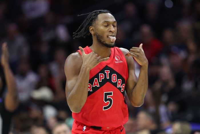 进攻端行云流水！猛龙半场45中26&命中率57.7% 三分18中10