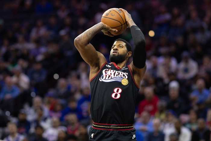 乔治3次单场9+三分 与丹尼斯·斯科特&豪泽&墨菲并列历史锋线第一